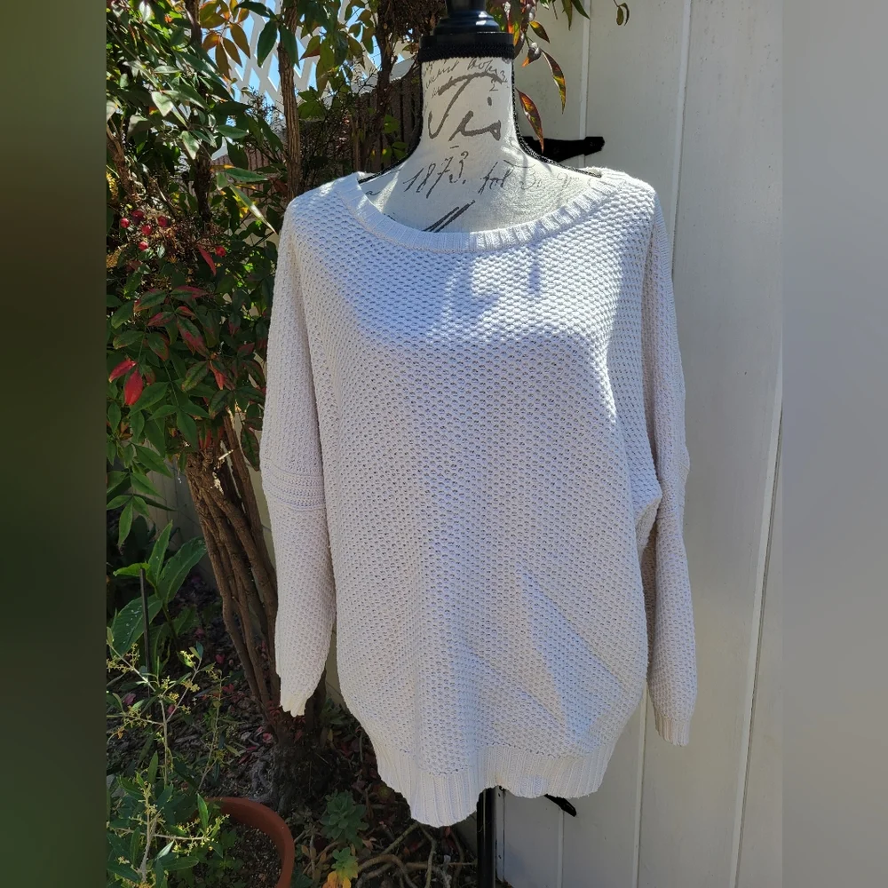 Ted Baker White Drop Shoulder Knit Sweater Size‎ 5